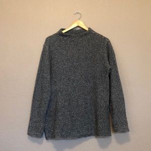 Gray Size L striped Old Navy Sweater